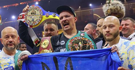 Ukraines Oleksandr Usyk Becomes Worlds Undisputed Heavyweight