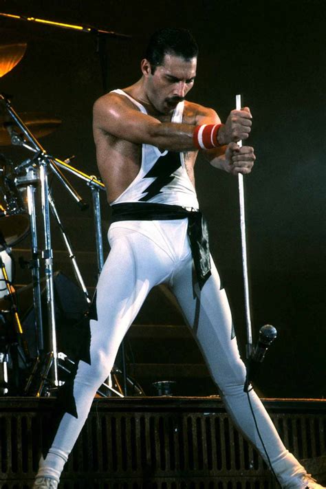 How To Capture The Freddie Mercury Style Today Fashionfiles