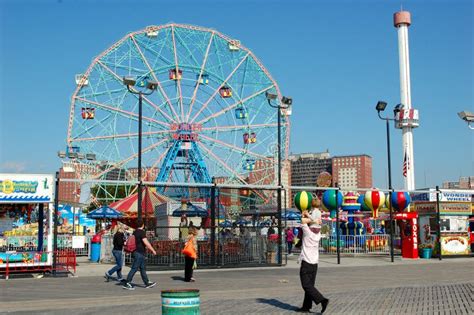 Coney Island Amusement Park Editorial Photography Image Of Recreation