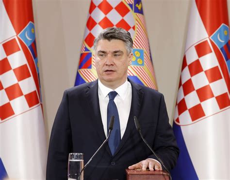 Centre-Left Croatian President Takes Oath of Office | Balkan Insight