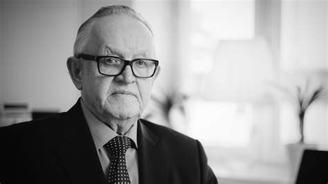 Nie Yje Martti Ahtisaari Laureat Pokojowej Nagrody Nobla Mia Lat