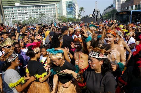 Tarian Yospan Papua meriahkan CFD di Jakarta