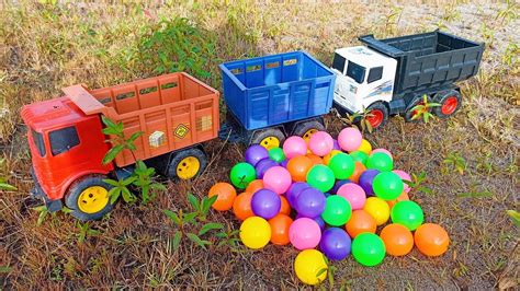 Wow Menemukan Banyak Bola Warna Warni Ada Bola Warna Hijau Kuning