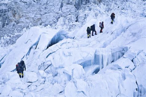 Khumbu Icefall - Elia Saikaly - Adventurer - Filmmaker - Speaker