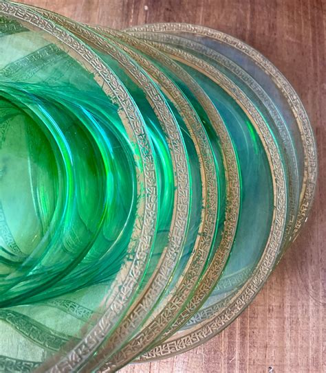 Green Depression Glass Lunch Plates Set Of 8 Vintage Green Etsy