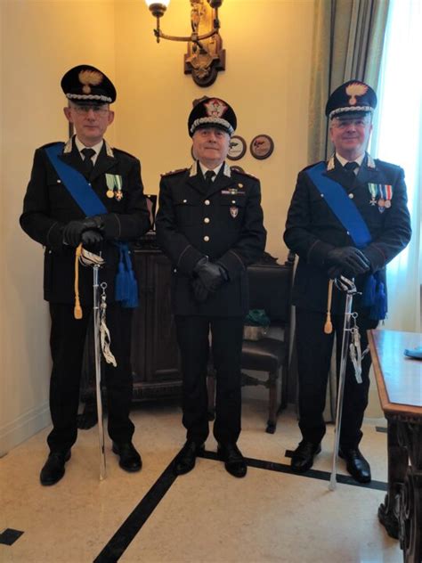 Carabinieri Cerimonia Di Avvicendamento Al Vertice Del Comando Tra Il