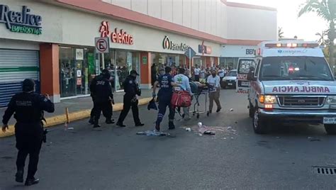 Ataque Armado En La Multiplaza Kabah Deja Dos Heridos Quintana Roo Hoy