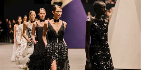 Paris Moda Haftasi Chanel Lkbahar Yaz Haute Couture Def Les