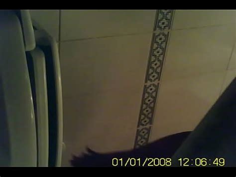 Pee Standing XVIDEOS