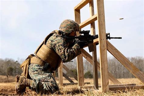 Marine Corps Rifle Qualification Is Getting Its First Major Overhaul In