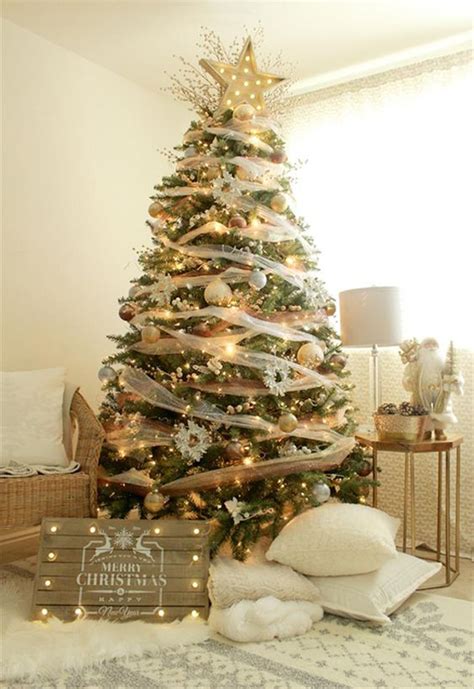 20 Luxury Gold Christmas Trees Decor For Sparkling Holidays Homemydesign