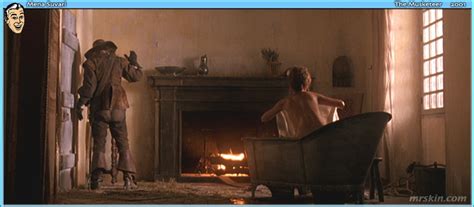 Naked Mena Suvari In The Musketeer