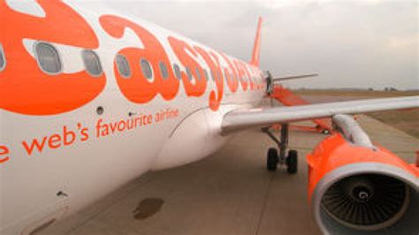 INFO PRESSE EasyJet Compte Fermer Ses Comptoirs D Enregistrement