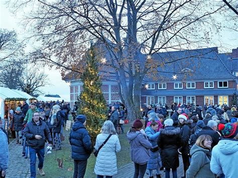 Geesthacht Weihnachtsm Rkte Locken Hunderte Besucher An