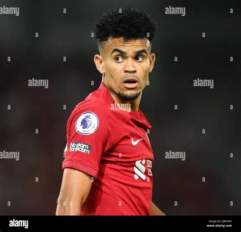 Liverpool luis diaz palace hi-res stock photography and images - Alamy