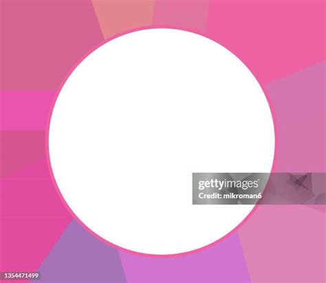 Overlapping Circles Logo Photos and Premium High Res Pictures - Getty Images