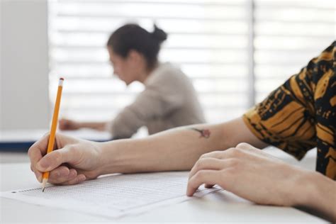 C Mo Identificar Los Distractores En El Examen De Admisi N De La Udea