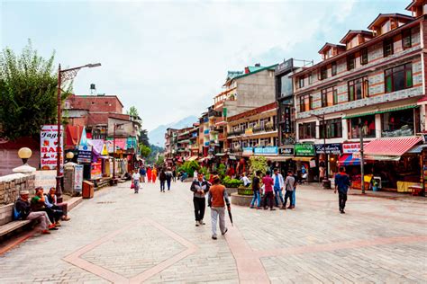 Offbeat Places Homestays Mall Road Manali Places To Visit Manali