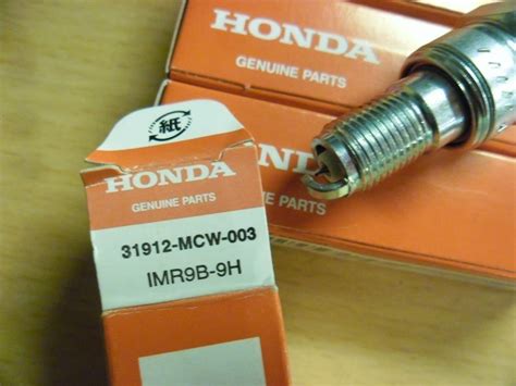Honda Свеча системы зажигания (иридиевая) (31912-MCW-003) купить ...