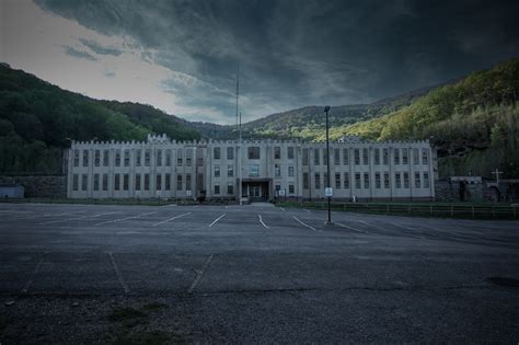 The Haunted Brushy Mountain State Penitentiary, Tennessee - Amy's Crypt