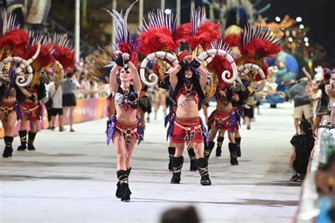 Finalizo con éxito la quinta noche del Carnaval del país