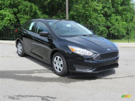 2018 Shadow Black Ford Focus S Sedan 127230963 Photo 15 Gtcarlot