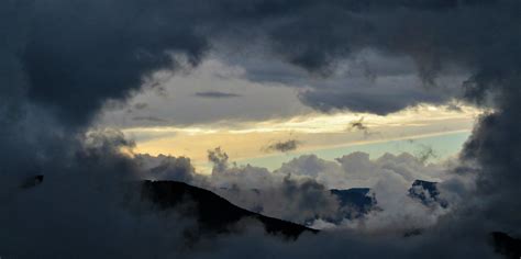 Une Claircie Dans Les Nuages Bernard Bonifassi Flickr