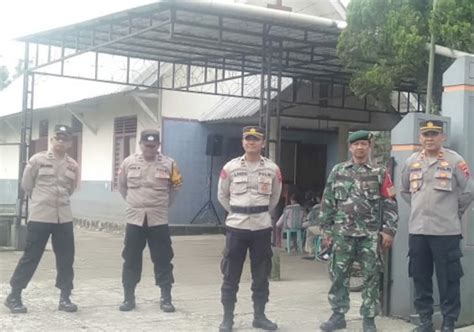 Amankan Ibadah Misa Di Gereja Polres Pemalang Kerahkan Ratusan Personel