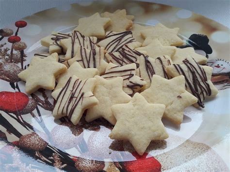 Chefkoch Plätzchen Zum Ausstechen Grundrezept Ausstechplätzchen