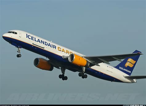 Boeing 757 23apf Icelandair Cargo Aviation Photo 1154970