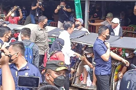 Foto Sejarah Becak Bermula Dari Coretan Di Secarik Kertas