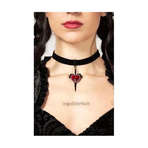 Desolate Velvet Choker