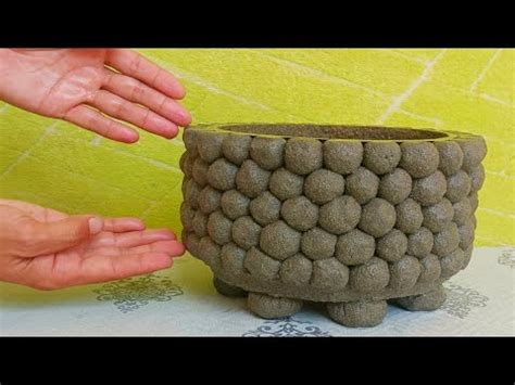 How To Make Cement Flower Pots Easily At Home Cement Ka Gamla Banane