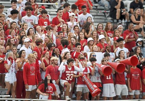 ‘It’s like a rebirth’: Western Pa. high school football is back ...