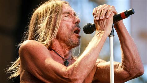 Iggy Pop Recruits Chad Smith And Duff Mckagan For New Single Frenzy