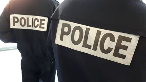 Arnaque Dans Lyonne Quand De Faux Policiers Font Mine Darrêter Un Faux Agent Véolia Pour