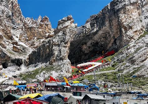 Amarnath Yatra 2024 5 Lakh Pilgrims Pay Obeisance To Lord Shiva Cave