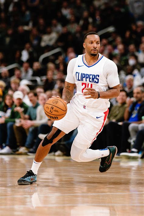 Gallery | Clippers vs Milwaukee Bucks (3.4.24) Photo Gallery | NBA.com