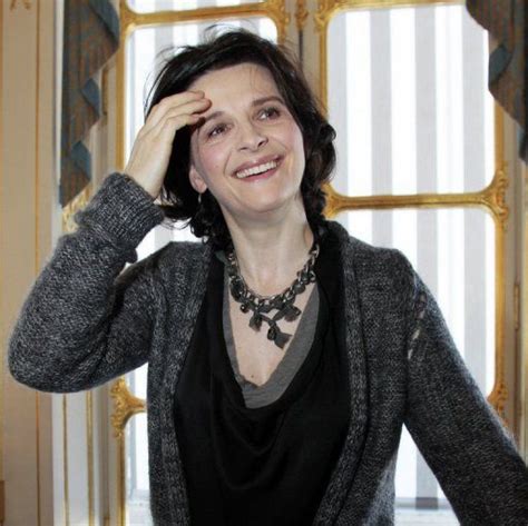 Printemps Des Poètes Binoche Lance La 13e édition Avec La Ministre De