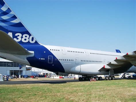 Airbus 380 Number 1 Prototype Walk Around Page 1