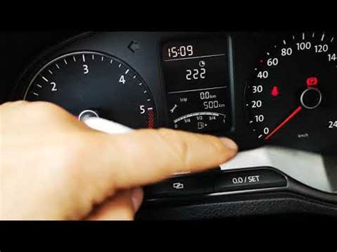 Vw Polo Reset Spia Manutenzione Cambio Olio Motore Youtube