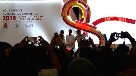 Presiden Jokowi Buka Pameran Iims Di Kemayoran