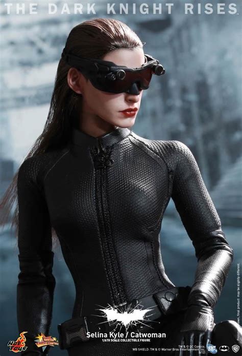 Hot Toys Catwoman Figure From THE DARK KNIGHT RISES