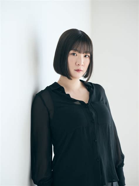 emi nishino xuat  ra sao nhung dieu  nguoi biet