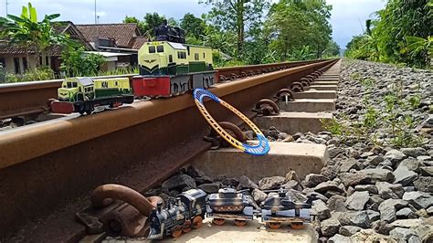 Drama Kereta Api Tabrakan Dan Anjlok Menemukan Mainan Kereta Api