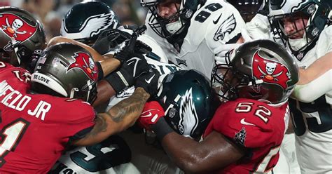 This former Auburn Tiger stopped the Philadelphia Eagles' "Tush Push" - Sports Illustrated ...