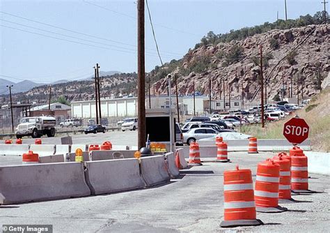 Us Nuclear Lab Investigates Breach At Plutonium Facility Daily Mail