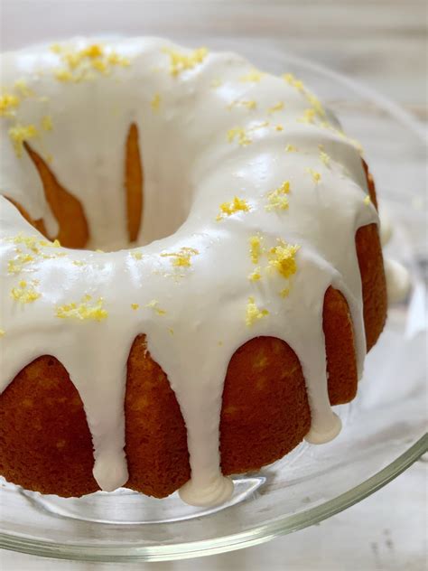 Ultimate Homemade Lemon Bundt Cake