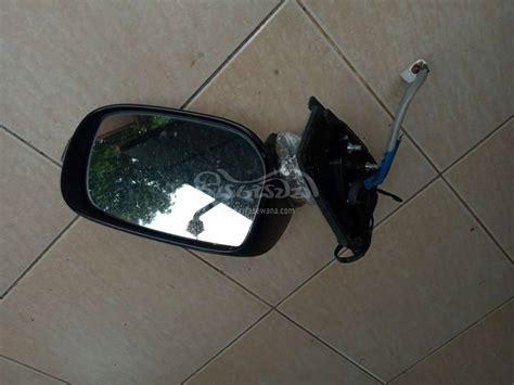 Toyota Vitz Ksp 90 Side Mirror R S Negotiable Sri Lanka