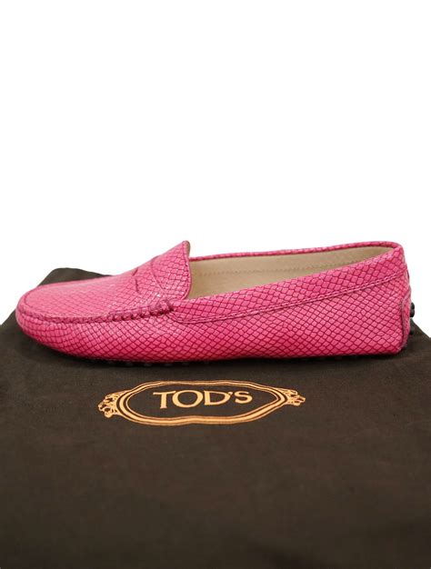 PINK PYTHON EMBOSSED LEATHER PENNY LOAFER SHOES - styleforless